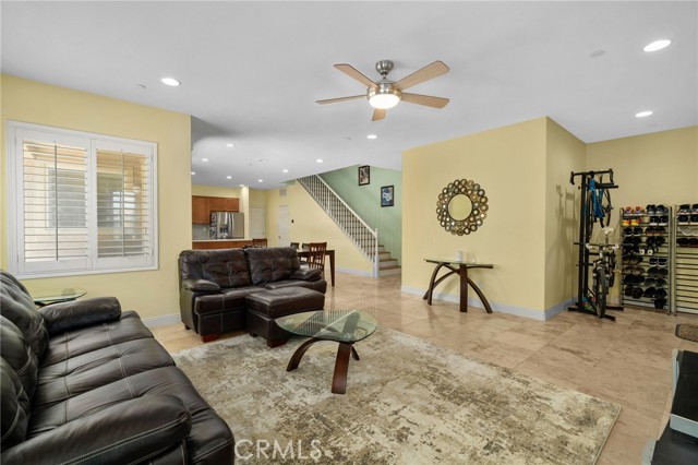 Detail Gallery Image 9 of 45 For 7271 Enclave Dr, Corona,  CA 92880 - 3 Beds | 2/1 Baths