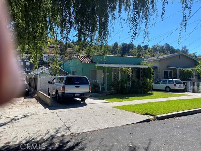 Detail Gallery Image 2 of 39 For 4534 Amber Pl, Los Angeles,  CA 90032 - 2 Beds | 1 Baths
