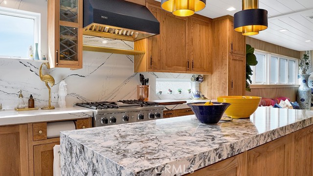 Detail Gallery Image 18 of 71 For 213 Marguerite, Corona Del Mar,  CA 92625 - 3 Beds | 2/1 Baths