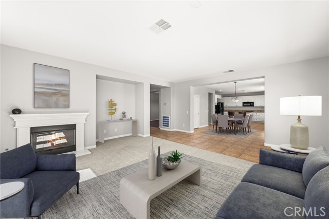 16219 Skyridge Drive, Riverside CA: https://media.crmls.org/medias/af796878-a11b-4096-bbff-6bda62a036ad.jpg