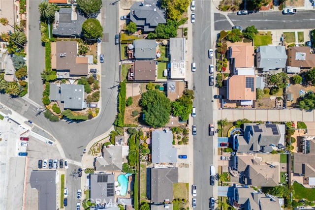 348 S Hamilton Avenue, San Pedro CA: https://media.crmls.org/medias/af79dabe-3b0f-476c-8661-d1934483d79b.jpg