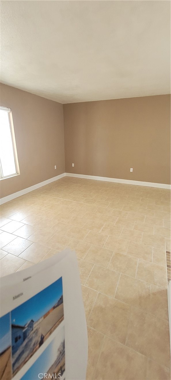 Detail Gallery Image 14 of 20 For 11200 Palomar Ave #B,  Lucerne Valley,  CA 92356 - 3 Beds | 2 Baths