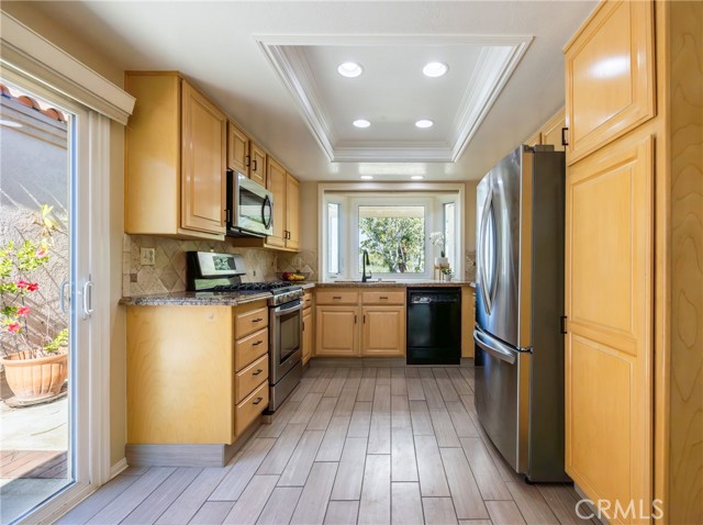 Detail Gallery Image 14 of 59 For 23391 El Greco, Mission Viejo,  CA 92692 - 2 Beds | 2 Baths