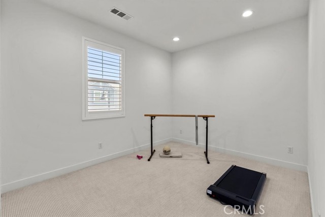 3930 E Crisanta Privado, Ontario CA: https://media.crmls.org/medias/af7b9e8b-cf20-4c86-80ca-a764322c89d9.jpg
