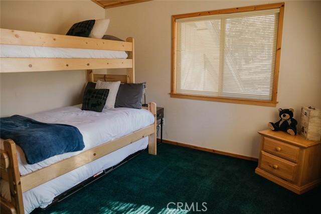 Detail Gallery Image 7 of 32 For 1287 Sand Canyon Ct, Big Bear Lake,  CA 92315 - 4 Beds | 3 Baths