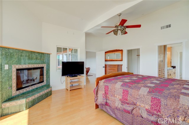 1219 Irena Avenue, Redondo Beach, California 90277, 5 Bedrooms Bedrooms, ,5 BathroomsBathrooms,Residential,Sold,Irena,SB21226617