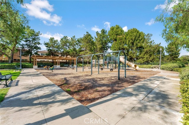 Detail Gallery Image 50 of 50 For 304 Birch Grove, Irvine,  CA 92618 - 2 Beds | 2/1 Baths