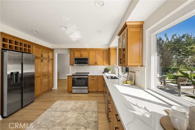 Detail Gallery Image 26 of 46 For 25232 Earhart, Laguna Hills,  CA 92653 - 4 Beds | 3 Baths