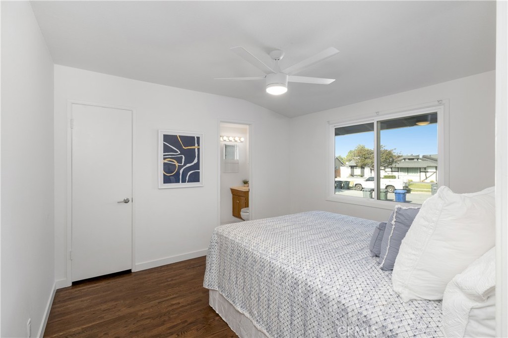 MLS #OC25257049 image #11