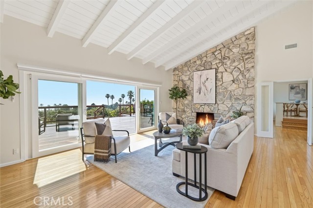 24 Coveview Drive, Rancho Palos Verdes, California 90275, 5 Bedrooms Bedrooms, ,2 BathroomsBathrooms,Residential,For Sale,Coveview Drive,SB26059786