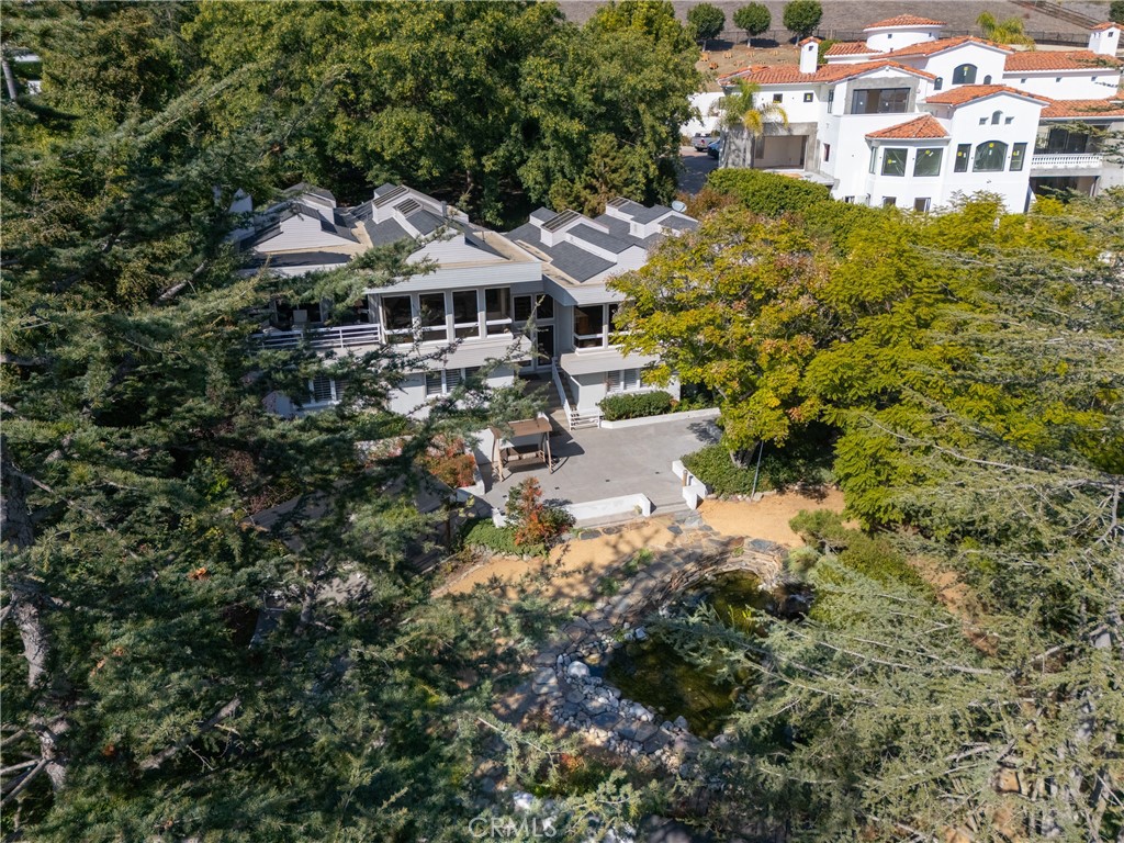 https://media.crmls.org/medias/af7e9fdb-2b7b-4fc8-9545-763399ff5221.jpg?preset=X-Large