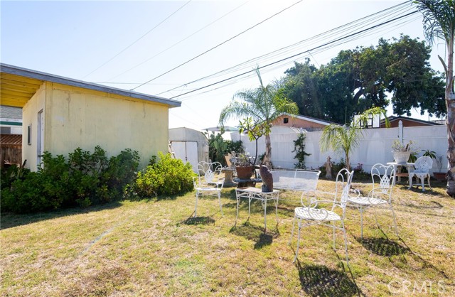 Detail Gallery Image 19 of 22 For 627 S Mcdonnell Ave, –,  CA 90022 - 2 Beds | 1 Baths