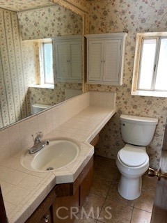 https://media.crmls.org/medias/af7f0ef2-85b7-42d8-ac6d-498195a9293f.jpg?preset=X-Large
