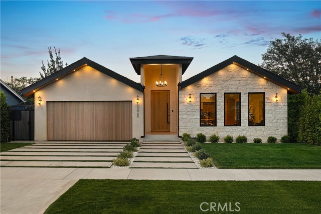 Front Image Thumbnail for CRSR26069482