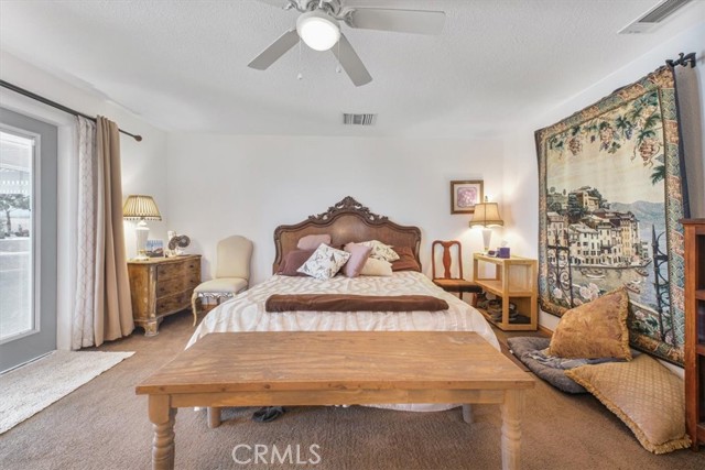 61975 La Brisa Drive, Joshua Tree CA: https://media.crmls.org/medias/af804598-8e3c-4694-9da5-f4123b93b681.jpg