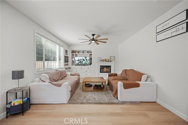 34287 Deergrass Way, Lake Elsinore CA: https://media.crmls.org/medias/af80620a-ee60-4696-8487-56c0a29edee2.jpg