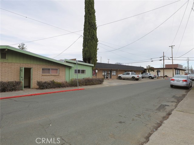 150 5th Street, Lakeport, California 95453, ,Commercial Sale,For Sale,150 5th Street,CRLC25051327