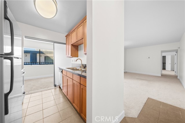 Detail Gallery Image 15 of 32 For 10982 Roebling Avenue #524,  Los Angeles,  CA 90024 - 2 Beds | 1 Baths