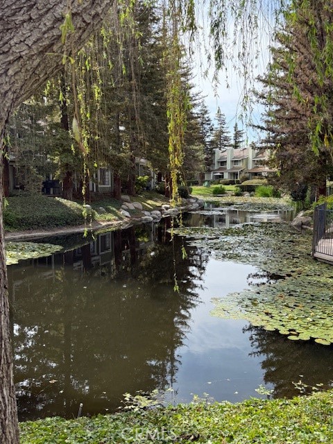 https://media.crmls.org/medias/af819bcd-e87e-4728-8576-6c8361612f22.jpg?preset=X-Large