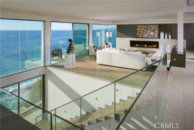 Detail Gallery Image 9 of 27 For 58 N La Senda Dr, Laguna Beach,  CA 92651 - 5 Beds | 5/1 Baths