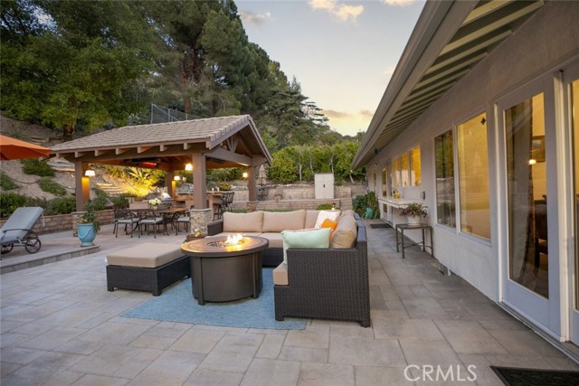 3033 Hopeton Road, La Crescenta CA: https://media.crmls.org/medias/af820614-90bc-4664-9ff1-7d2d33cb9f4b.jpg