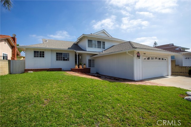 Detail Gallery Image 1 of 1 For 1209 245th St, Harbor City,  CA 90710 - 5 Beds | 3 Baths