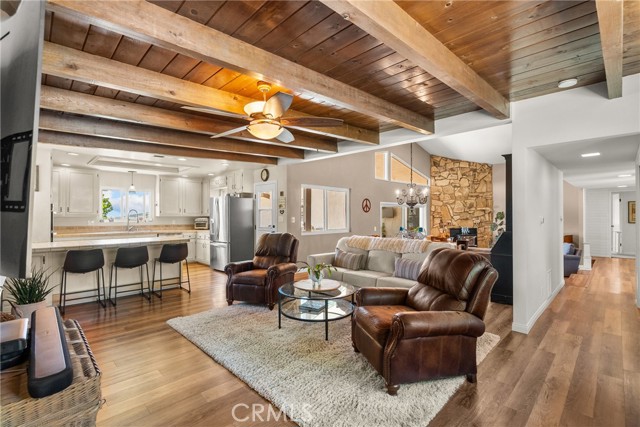 39662 86th W Street, Leona Valley CA: https://media.crmls.org/medias/af831d8e-8f85-4a16-a5ff-a6756e8f83f1.jpg