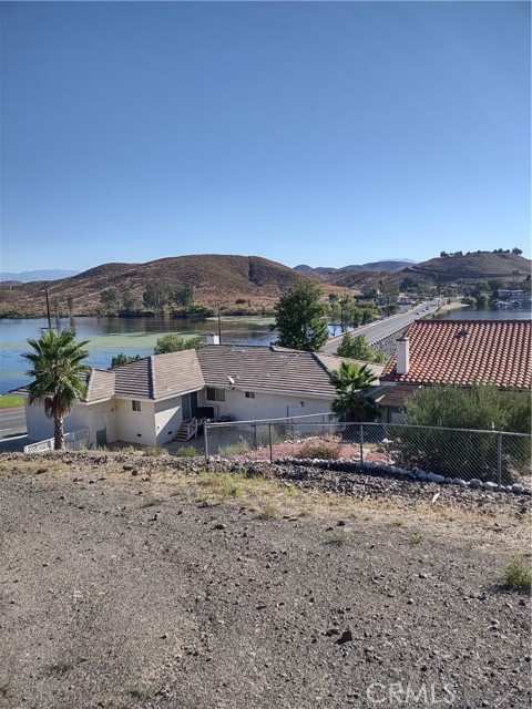 Detail Gallery Image 2 of 18 For 22283 Vacation, Canyon Lake,  CA 92587 - – Beds | – Baths