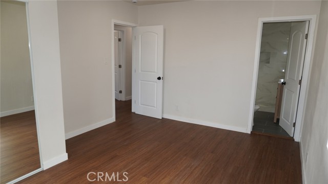1327 W 89th St, Los Angeles CA: https://media.crmls.org/medias/af83d336-5499-4053-afd2-e6c743483399.jpg