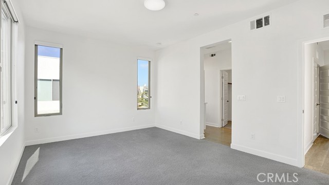 Detail Gallery Image 18 of 45 For 41 Ebb Tide, Newport Beach,  CA 92663 - 4 Beds | 3/1 Baths