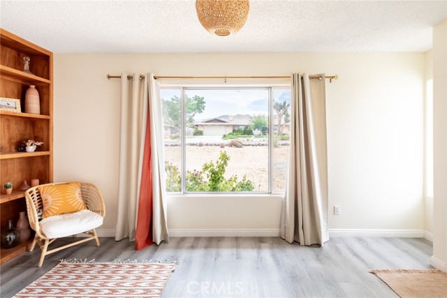 57966 El Dorado Drive, Yucca Valley CA: https://media.crmls.org/medias/af8465da-c167-4eb4-89b9-0409b899c8d6.jpg