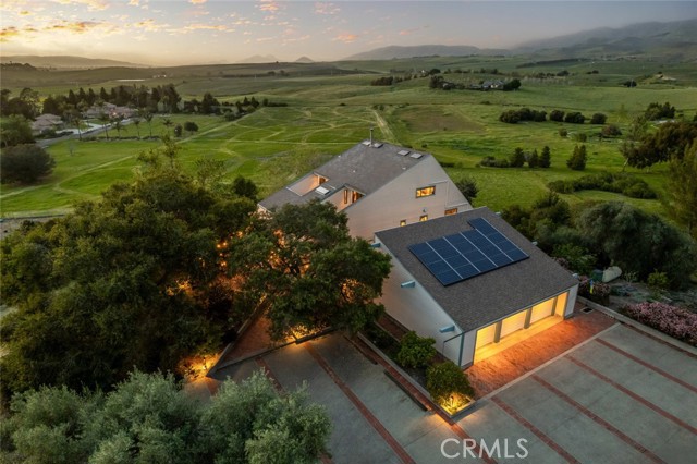 1505 Tiffany Ranch Road, Arroyo Grande CA: https://media.crmls.org/medias/af84850a-4ee3-43ba-aefc-303f53f7adcb.jpg