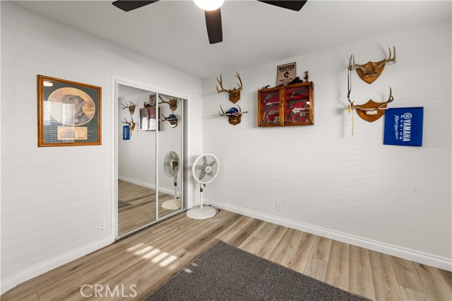 18557 Napa Street, Northridge CA: https://media.crmls.org/medias/af84e2e1-a1f7-4bb1-9b1b-a3edc976633b.jpg