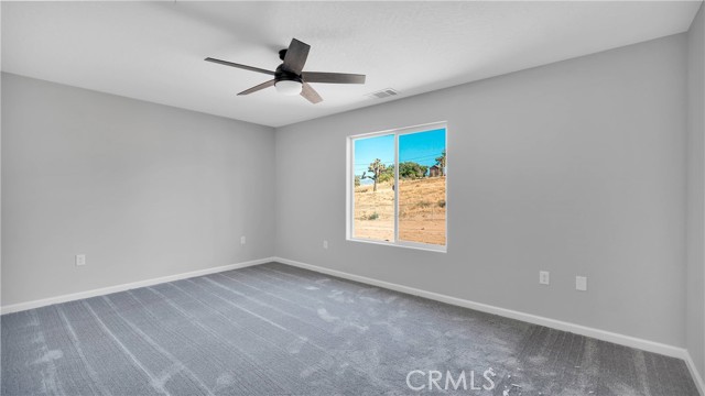 7939 Lassen Avenue, Hesperia CA: https://media.crmls.org/medias/af85cb1f-e264-43ca-b6b7-27083952edb2.jpg