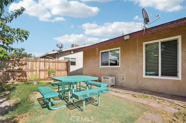 Detail Gallery Image 29 of 30 For 697 Holly Dr, Hemet,  CA 92543 - 2 Beds | 2 Baths