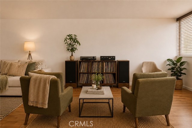 2 Bed Home for Sale in Sherman Oaks, California