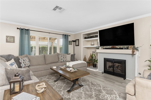 Detail Gallery Image 13 of 32 For 2601 W Meyers Rd, San Bernardino,  CA 92407 - 5 Beds | 3 Baths