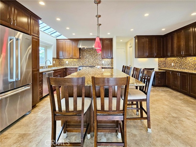 Detail Gallery Image 18 of 54 For 27355 Betanzos, Mission Viejo,  CA 92692 - 4 Beds | 3 Baths