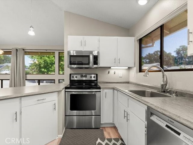 Detail Gallery Image 15 of 59 For 2700 Oriole Dr, Red Bluff,  CA 96080 - 3 Beds | 1 Baths