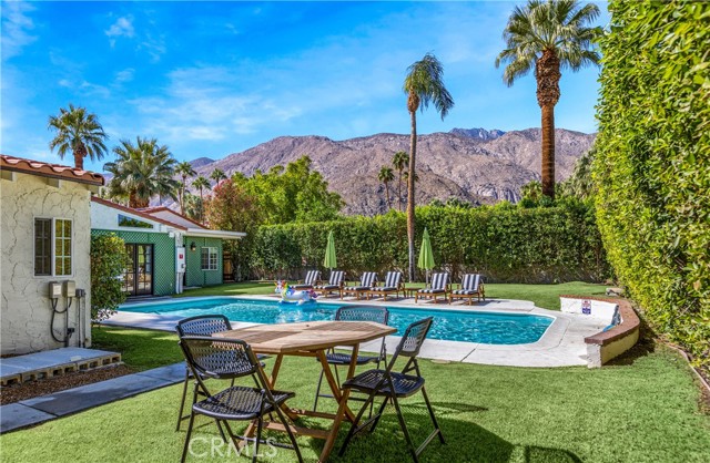 Detail Gallery Image 31 of 36 For 418 E via Colusa, Palm Springs,  CA 92262 - 4 Beds | 3/1 Baths