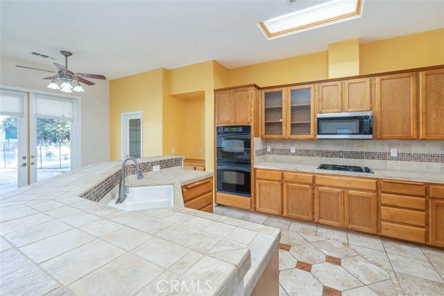 Detail Gallery Image 49 of 53 For 10500 Vista Bonita Dr, Bakersfield,  CA 93311 - 3 Beds | 2 Baths