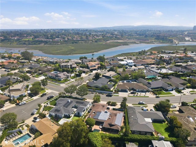Detail Gallery Image 63 of 71 For 1633 Santiago, Newport Beach,  CA 92660 - 4 Beds | 3/1 Baths