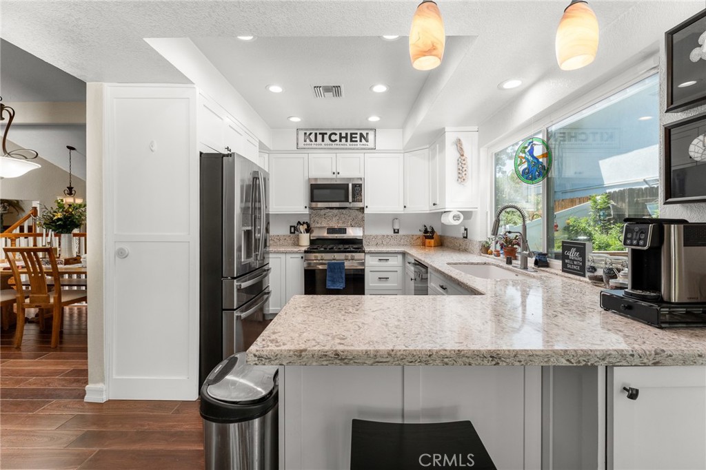 MLS #IV25165282 img 17