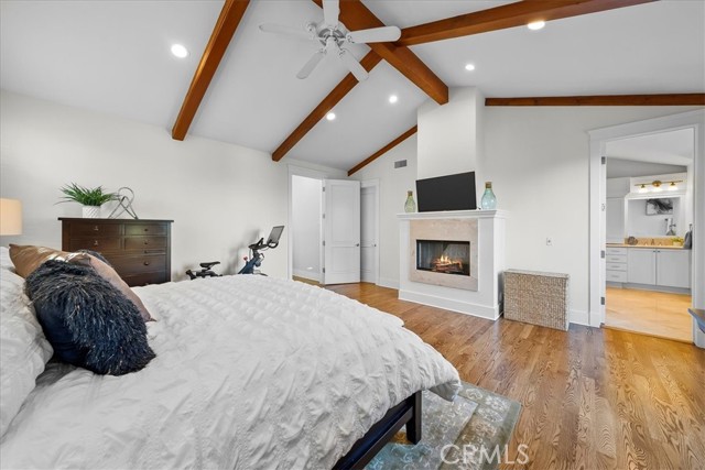 1900 Walnut Avenue, Manhattan Beach, California 90266, 5 Bedrooms Bedrooms, ,4 BathroomsBathrooms,Residential,Sold,Walnut,SB21229114