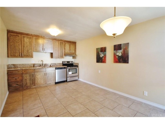 Detail Gallery Image 4 of 20 For 9070 Huntington Dr #19,  San Gabriel,  CA 91775 - 2 Beds | 2 Baths