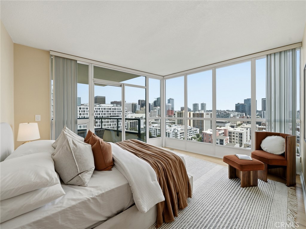 510 1st Ave - photo 17