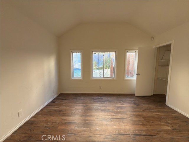 Detail Gallery Image 8 of 19 For 2586 Lake View, Los Angeles,  CA 90039 - 4 Beds | 2 Baths