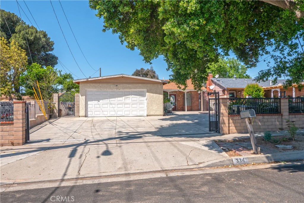 334 S Sycamore Avenue
