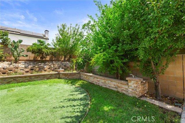 14998 Mustang Lane, Fontana CA: https://media.crmls.org/medias/af8ed505-614f-445f-a73b-91fa2366281b.jpg
