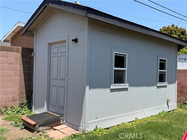 2309 W Anahurst Place, Santa Ana CA: https://media.crmls.org/medias/af8fc44d-87c9-43f2-87c7-336d53191734.jpg
